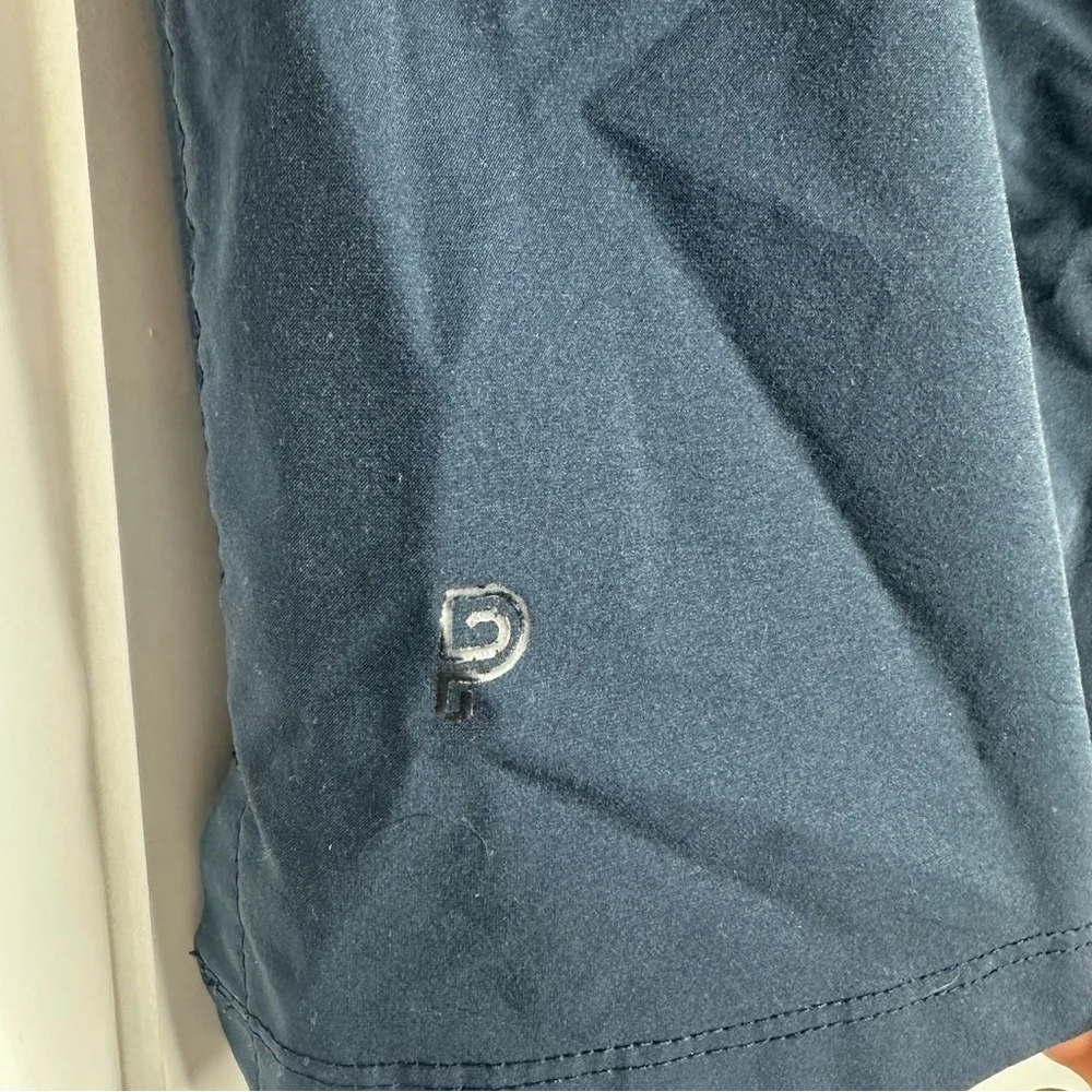 Public Rec Flex Shorts 36 navy blue pockets lined athletic workout Athleisure